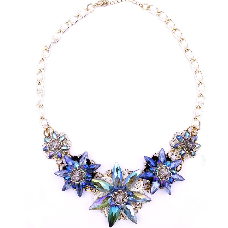 Spiky Bloom Necklace - K14029